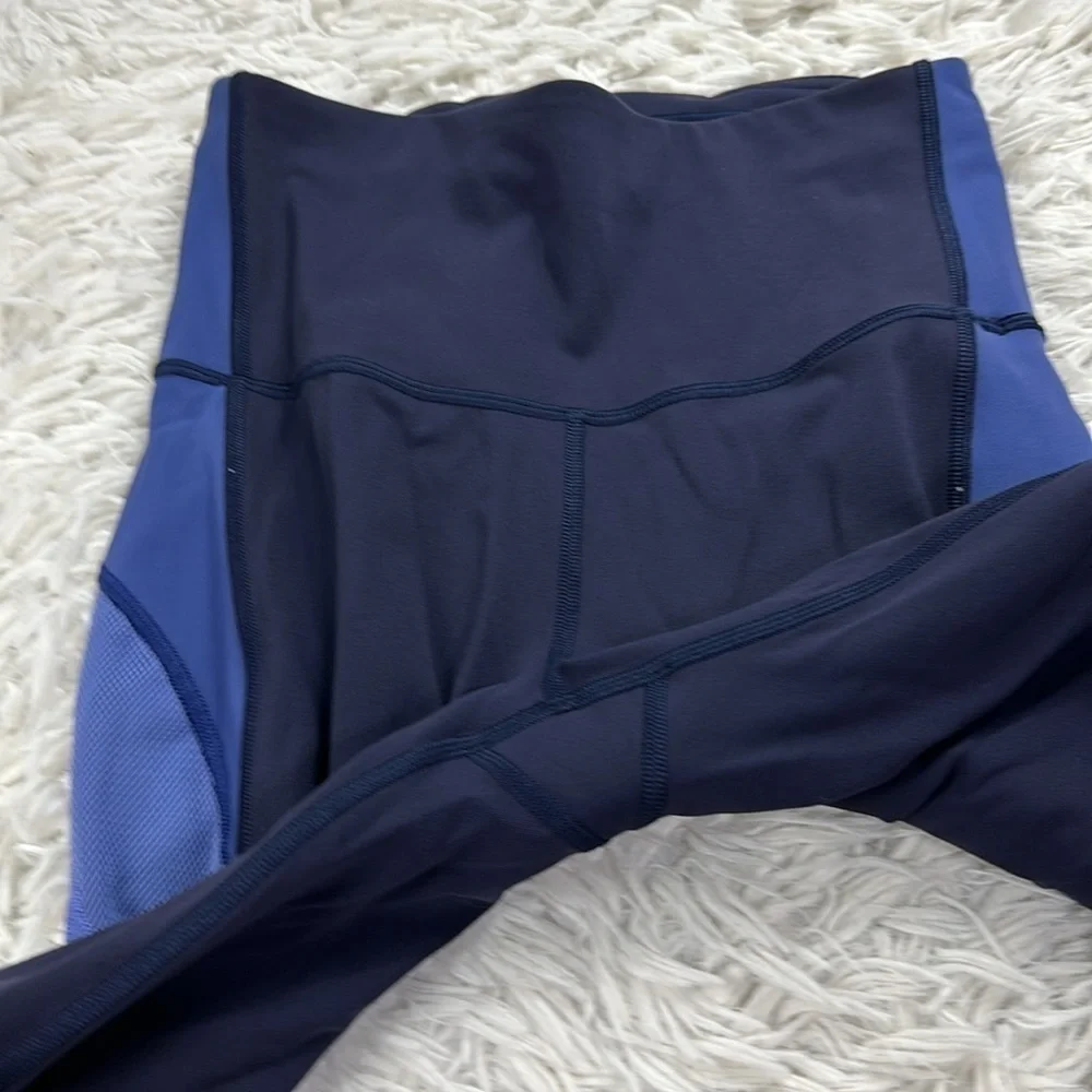 Lululemon Colour Me Ombre Crop *21" Midnight Navy / Gatsby Blue / Visto Blue - Picture 3 of 7